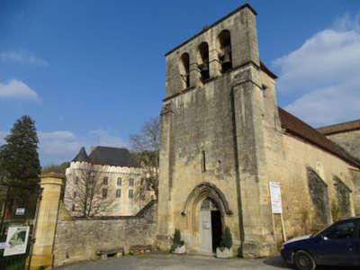 Campagne en perigord l eglise routes touristiques de la dordogne guide du tourisme d aquitaine