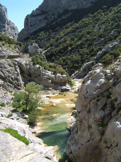 Cubieres sur cinoble les gorges de galamus routes touristiques de l aude guide du tourisme du languedoc roussillon