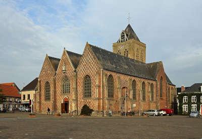 Esquelbecq village patrimoine eglise saint folquin routes touristiques du nord guide du tourisme nord pas de calais