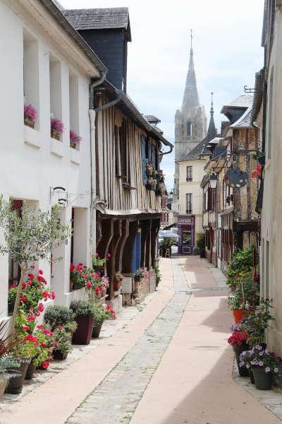 La bouille rue pietonne routes touristiques de seine maritime guide touristique de la haute normandie