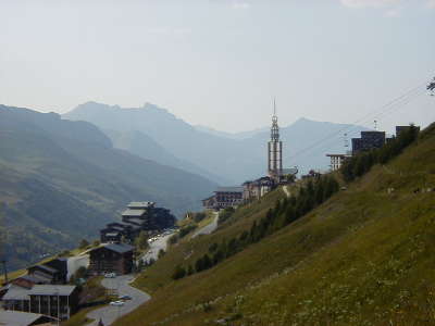 Les menuires station ski en ete routes touristiques de savoie guide touristique de rhone alpes 1