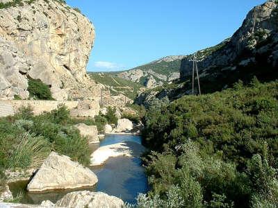 Padern gorges du verdouble les routes touristiques de l aude guide du tourisme du languedoc roussillon