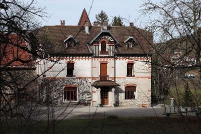 Pontarlier chateau de sandon plus beaux detours routes touristiques du doubs guide touristique franche comte