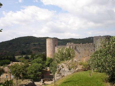 Villerouge termenes chateau routes touristiques de l aude guide du tourisme du languedoc roussillon