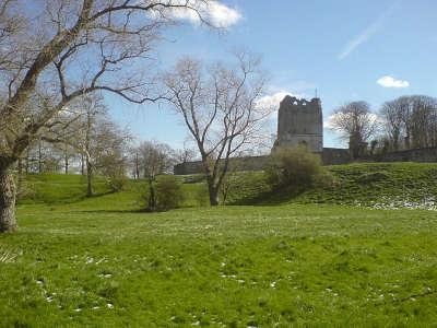 Watten tour de l ancienne abbaye notre dame du mont routes touristiques du nord guide du tourisme nord pas de calais